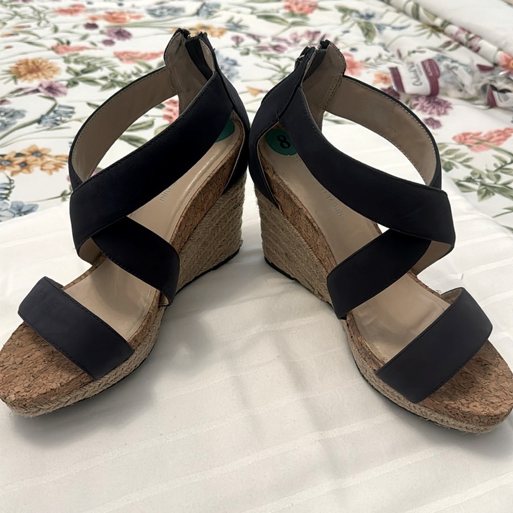 Adrienne Vittadini Wedges